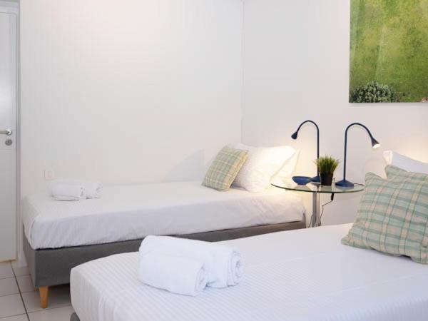 Vouliagmeni'S Secret Garden Near The Sea Apartment เอเธนส์ ภายนอก รูปภาพ